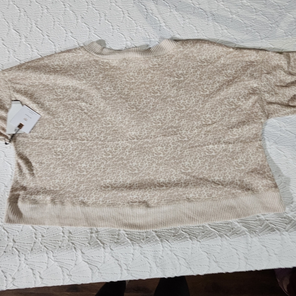 Originality Leopard Print Brown & Cream  V Neck Cropped Sweater Size L NWT - Picture 9 of 13